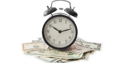 Retirement conference stresses saving early Retirement conference stresses saving early